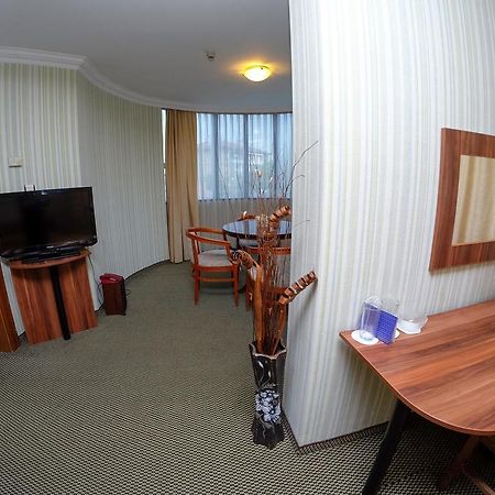 Haskovo Hotel Dış mekan fotoğraf